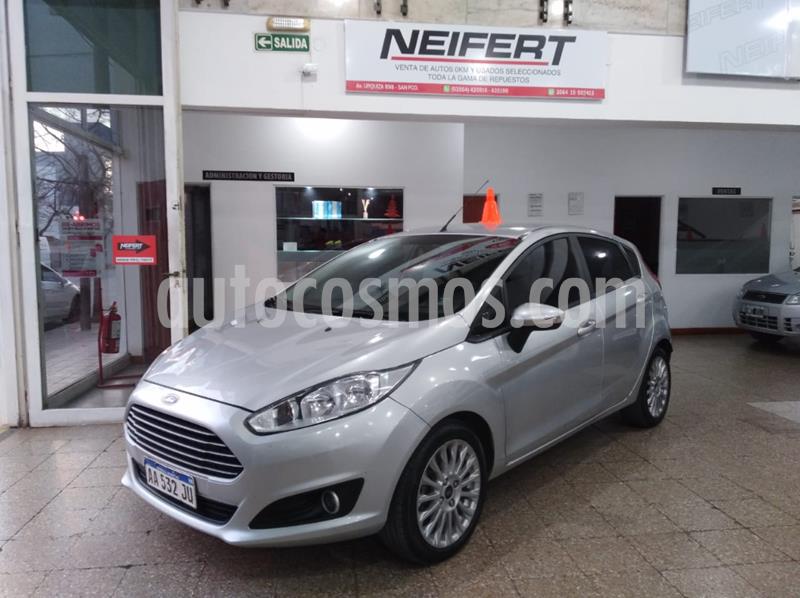 foto Ford Fiesta Kinetic SE usado (2016) color Gris Claro precio $795.000