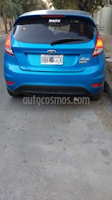 foto Ford Fiesta Kinetic S Plus usado (2015) color Azul Mediterráneo precio $380.000