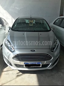 foto Ford Fiesta Kinetic S usado (2017) color Gris Mercurio precio $430.000
