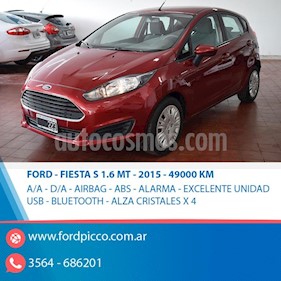 foto Ford Fiesta Kinetic S usado (2015) color Rojo precio $395.000