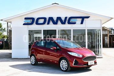 foto Ford Fiesta Kinetic SE Aut nuevo color Rojo Rubí precio $817.000