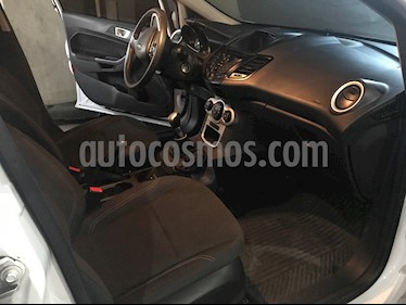 foto Ford Fiesta Kinetic SE usado (2014) color Blanco precio $500.000