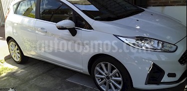 foto Ford Fiesta Kinetic Titanium Aut usado (2018) color Blanco Oxford precio $750.000