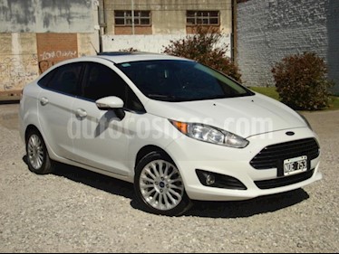 foto Ford Fiesta Kinetic Titanium usado (2014) color Blanco precio $199.000