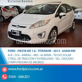 Foto venta Auto usado Ford Fiesta Kinetic Titanium (2013) color Blanco