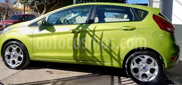 foto Ford Fiesta Kinetic Titanium usado (2013) precio $310.000