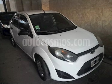 Foto venta Auto usado Ford Fiesta Max One Ambiente (2011) color Blanco Oxford precio $165.000