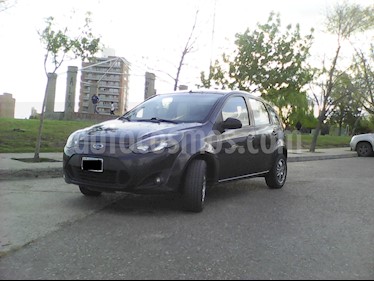 Foto venta Auto usado Ford Fiesta One Ambiente Plus (2010) color Gris Grafito precio $180.000