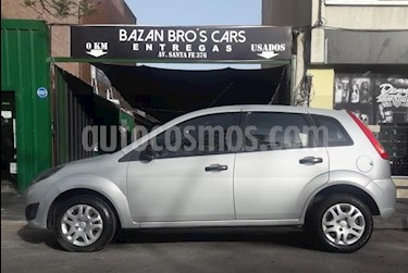 Ford Fiesta One Edge TDCi usado (2012) color Gris Claro precio $290.000