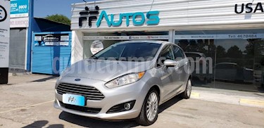 Ford Fiesta One Edge Plus usado (2014) color Gris Claro precio $589.000