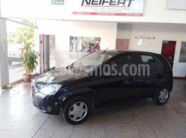 foto Ford Fiesta One Edge Plus usado (2006) color Negro precio $260.000