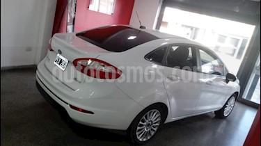 foto Ford Fiesta One Edge Plus usado (2016) color Blanco precio $510.000