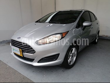 Ford Fiesta Sedan SE usado (2018) color Plata Puro precio $39.990.000