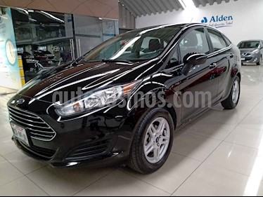foto Ford Fiesta Sedán SE Aut usado (2018) color Negro precio $185,000
