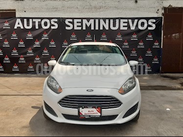 Ford Fiesta Sedan SE usado (2015) color Blanco Oxford precio $133,000