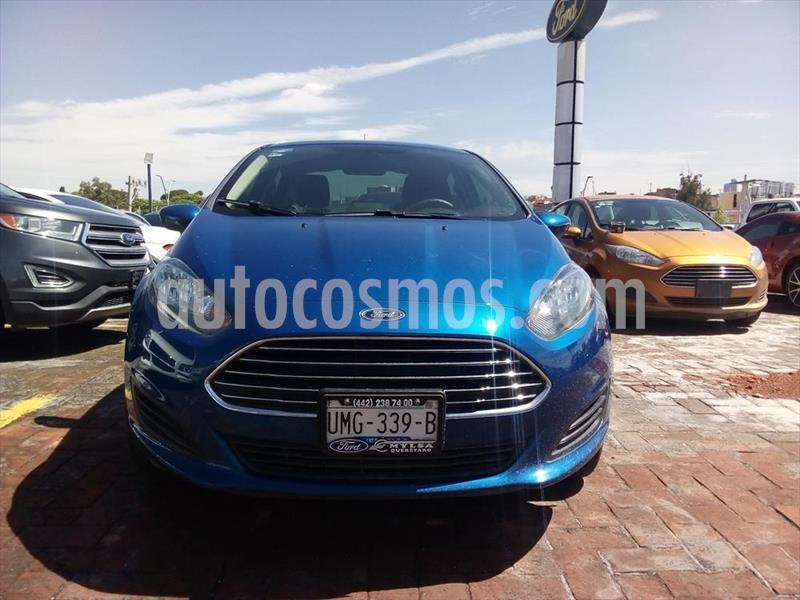 foto Ford Fiesta Sedán SE Mt usado (2019) color Azul Eléctrico precio $225,000