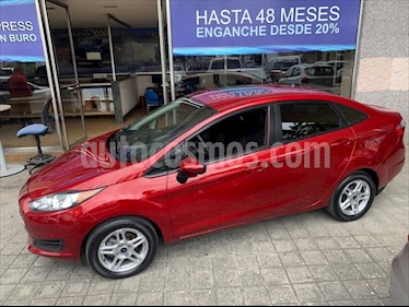 Ford Fiesta Sedán SE usado (2017) color Rojo precio $219,000
