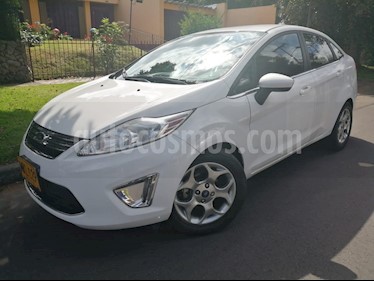 Foto venta Carro Usado Ford Fiesta Sedan SE Aut (2012) color Blanco Oxford precio $27.400.000