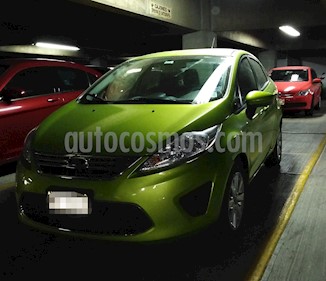 foto Ford Fiesta Sedán SE Aut usado (2011) color Verde precio $80,000