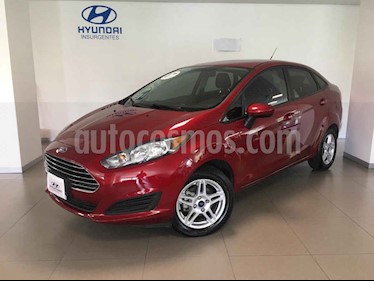 foto Ford Fiesta Sedán SE Aut usado (2017) color Rojo precio $199,000