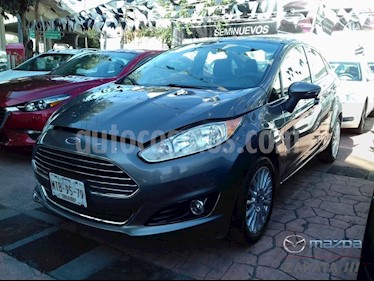 Foto venta Auto Seminuevo Ford Fiesta Sedan Titanium Aut (2014) color Plata Estelar precio $155,000
