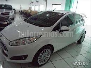 Foto venta carro usado Ford Fiesta Sedan Titanium Aut (2018) color Blanco precio BoF61.800.000