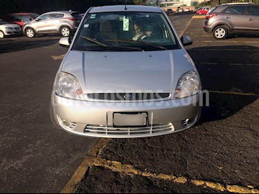 Foto venta Auto usado Ford Fiesta Sedan Trend Confort (2007) color Gris Plata precio $65,000