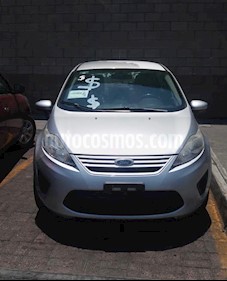 Foto Ford Fiesta Sedan Trend usado (2012) color Plata precio $100,000