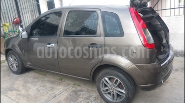 foto Ford Fiesta 1.6L Aut usado (2011) color Gris Grafito precio u$s2.500