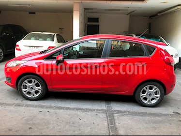 foto Ford Fiesta 1.6L SE usado (2015) color Rojo precio $6.000.000