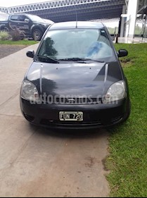 Foto venta Auto usado Ford Fiesta 5P Ambiente Plus (2006) color Gris precio $130.000