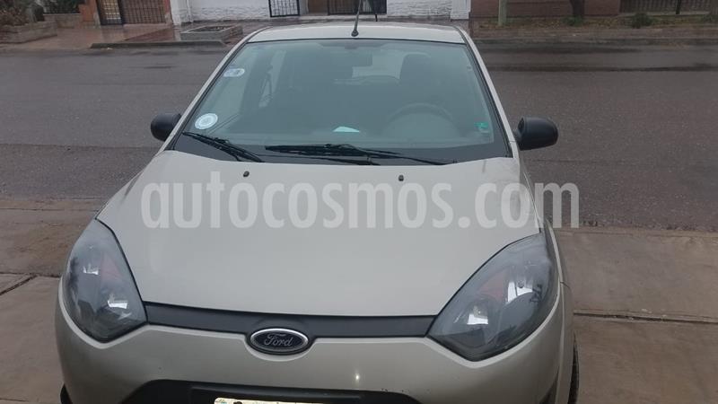 Ford Fiesta 5P Ambiente usado (2010) color Perla Ocre precio $380.000