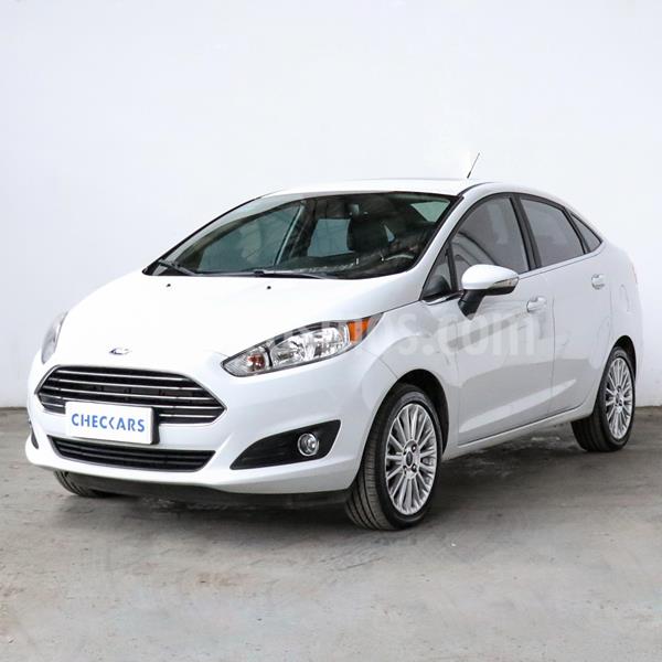 Ford Fiesta 5P Titanium Kinetic Design usado (2018) color Blanco precio $955.000