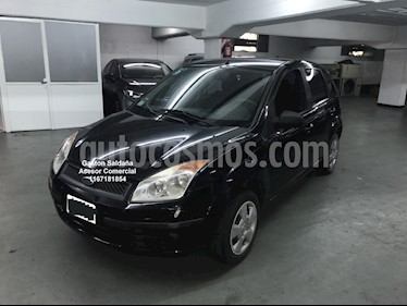 foto Ford Fiesta 5P Ambiente usado (2008) color Negro Ebony precio $230.000