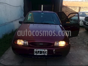 Foto Ford Fiesta 5P CLX 1.3 Full usado (1999) color Bordo precio $100.000