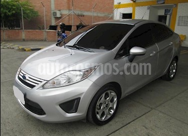 Ford Fiesta SE usado (2012) color Gris precio $18.000.000