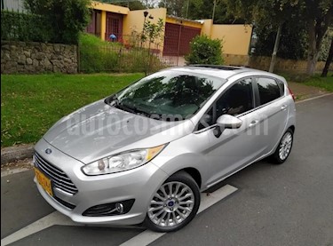Ford Fiesta Titanium Aut usado (2015) color Plata precio $34.500.000