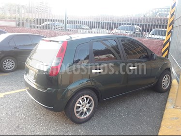 Foto Ford Fiesta Power usado (2006) color Verde precio u$s2.000