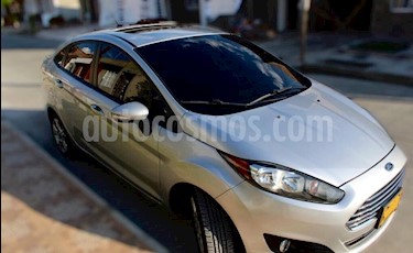 Foto venta Carro usado Ford Fiesta Titanium (2014) color Gris precio $30.000.000