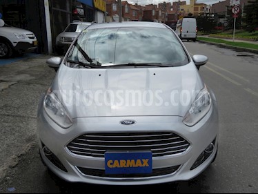 Foto venta Carro usado Ford Fiesta Titanium (2015) color Plata precio $37.900.000