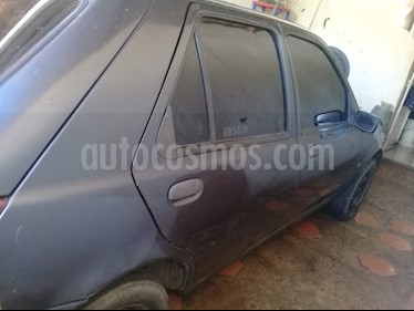 Ford Fiesta 1.6L usado (2002) color Azul precio u$s850