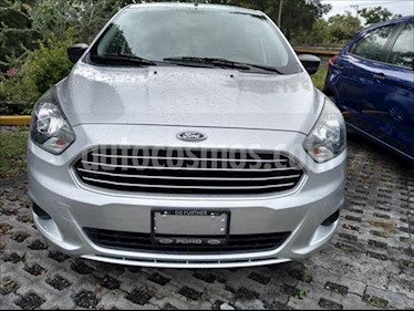 Ford Figo Hatchback ENERGY TA 5 PUERTAS usado (2017) color Plata precio $140,000