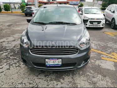 foto Ford Figo Sedán Impulse A/A usado (2018) color Gris precio $168,000