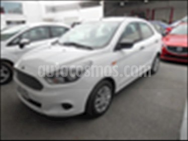 foto Ford Figo Sedán Impulse Aut A/A usado (2017) color Blanco precio $145,000