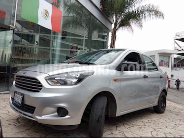 Foto venta Auto usado Ford Figo Sedan Impulse (2016) color Plata precio $129,000