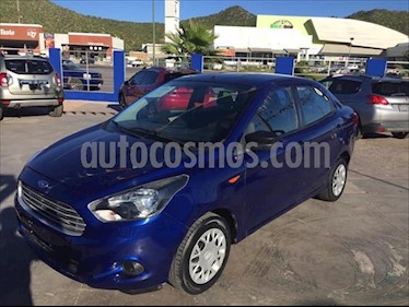 foto Ford Figo Sedán Impulse A/A usado (2018) color Azul Eléctrico precio $150,000