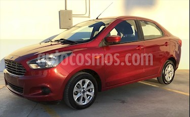 foto Ford Figo Sedán Titanium Aut usado (2017) color Rojo precio $160,000