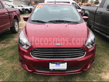 Ford Figo Sedan Titanium Aut usado (2017) color Rojo precio $165,000