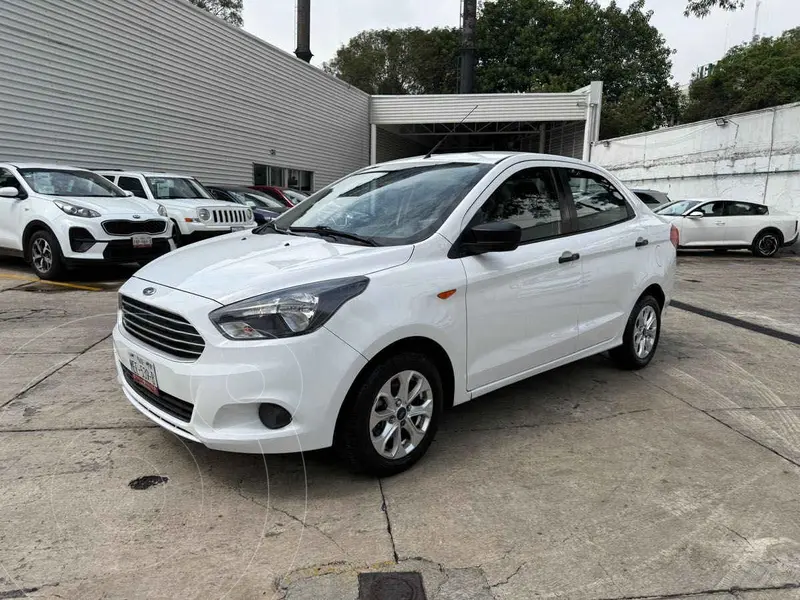 Foto Ford Figo Sedan Energy Aut usado (2017) color Blanco precio $159,000