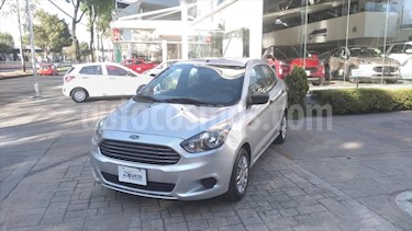 Ford Figo Sedan Impulse Aut A/A usado (2017) color Plata precio $155,000